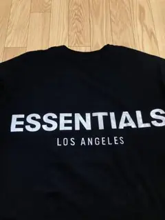 ESSENTIALS Tシャツ