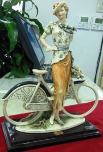 GIUSEPPE ARMANI GIRL WITH BICYCLE FIGURINE ROSALIE 0641C