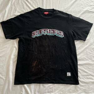 supreme tシャツ　シュプリーム　ロゴ ブラック