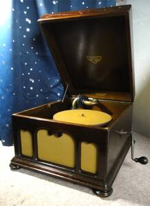 音の良い蓄音機 　ビクター VICTROLA VV 1-60