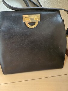 CELINE ブラック レザー ショルダーバッグ