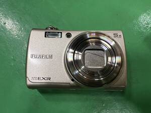 FUJIFILM FINEPIX F200EXR デジカメ