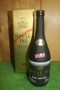 11046 ROYAL IKI 本格麦焼酎 ロイヤル壱岐 古酒限定 GENKAI BREWERK 玄海酒造 720ml 40% 未開栓