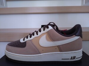 NIKE AIR FORCE 1 07 LV8 EMB FB8878-200 ナイキ エアフォース ワン スニーカー US9.5 27.5cm ココナッツミルク