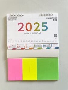 ☆2025年・令和7年版 カレンダー☆　卓上　マンスリーインデックス(ふせん付き)　カラフル