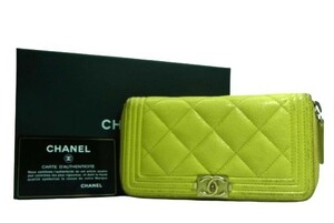 CHANEL シャネル ボーイシャネル ミディアム ラウンドファスナー 財布