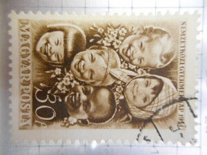 切手　古い切手　記念 切手　世界の切手　等　POSTAGE STAMP 30A NEMZETKOZI GYERMEHNAP 1951 MAGYAR POSTA CHILD CHILDREN ーSー022