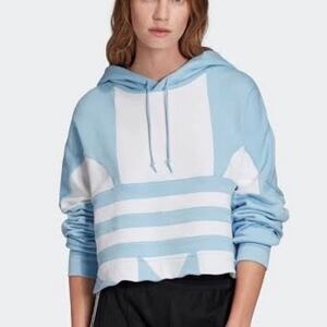 adidas originalsクロップドラージ ロゴパーカー　アディダス　 アディダス　オリジナルス スウェットパーカー HOODIE プルオーバー