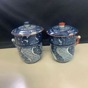 湯呑み 茶器 染付 陶器 和食器 湯呑 蓋付 波佐見焼　花鳥一閑人　ペア　A074