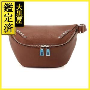 VALENTINO　ヴァレンティノ　ロックスタッズ　ベルトバッグ　RY2B0745HFY　ブラウン　レザー【430】2148103733741