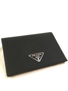 美品　プラダ　ナイロン　カードケースPRADA