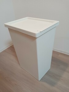 IKEA　 ゴミ箱　 45 L　