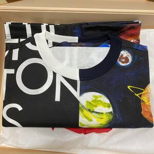 未使用 国内正規品 ルイヴィトン LOUIS VUITTON HGY13W ハーフ&ハーフ ロゴ ギャラクシー プリント Tシャツ M