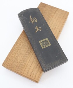 I12414 呉竹精昇堂 書道墨『銅馬』 書道具 約114g