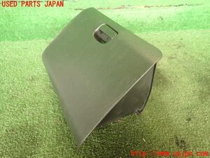 2UPJ-18327516]ランエボ(CE9A)グローブボックス1 中古