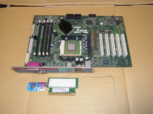 ■DELL Dimension 8100 マザーボード/VRM+CPU付■(MB673)