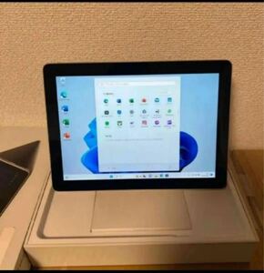 Microsoft Surface Go / Model:1824 CPU: Pentium 4415Y/ メモリー8GB/ 爆速NVMe式128G-SSD