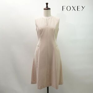 美品 FOXEY NEW YORK フォクシー キーネック ノースリーブフレアワンピース 膝丈 裏地あり レディース ベージュ サイズ38*NC124