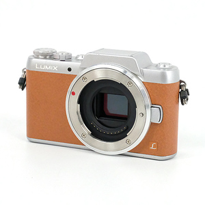 【中古】Panasonic LUMIX DMC-GF7-T ボディ [管理:1050023789]