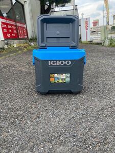 IGLOO イグルー クーラーボックス マックスコールド キャスター付き