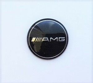 稀少品　 送込み　　ベンツ　AMG 　３８ｍｍ　湾曲エンブレム1点　エンジンスタートボタン、コマンドコントロールなど