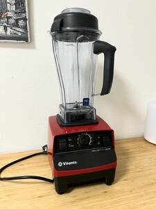 Vitamix バイタミックス ジューサー VMO111 レッド ミキサー 調理器具 TOTAL NUTRITION CENTER