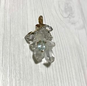 ★ペンダントトップ 天然石 水晶 アクアマリン アクセサリー ネックレス ペンダントヘッド