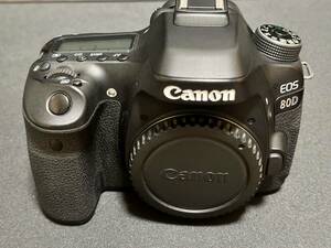 Canon EOS 80D ボディ used