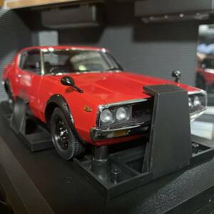 絶版未展示品　京商　1/18 ニッサン スカイライン2000 GT-R (KPGC110) ケンメリ Street Version レッド