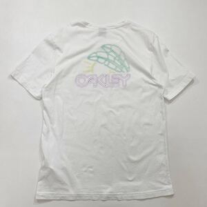 72 OAKLEY オークリー クルーネック 半袖 Tシャツ REGULAR FIT サイズM ロゴプリント カットソー ホワイト 白 40417M