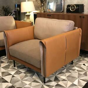 展示格安!Bella Sofa 1P/ロールスロイス本革(ミッドセンチュリー,midcentury,キャメル,ロールスロイス,カッシーナ,B&B,ポルトローナ相性良