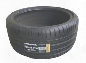 (AA222.7.1) 送料無料[1本] PIRELLI DRAGON SPORT　275/30R20 97Y XL 室内保管 275/30/20　夏タイヤ