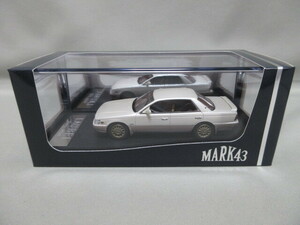 ★ホビージャパン　MARK43　マーク43　1/43★LAUREL　日産 ローレル　ターボ　メダリスト　クラブS　ホワイトパール　2トーン★