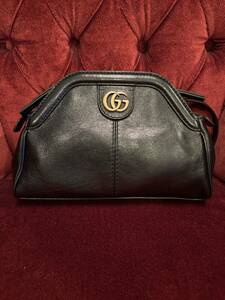 GUCCIグッチショルダーバッグ　リベル タイガーヘッド/ BLK/ 524620