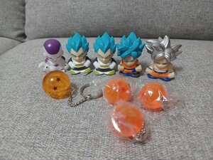 ドラゴンボール　ソフビ　キーホルダー