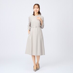 ◆新品 未使用　ワンピース　洗濯機　UV対策　purelart 11号　女性　レディース　LADIES　結婚式　演奏会　食事会　二次会　ベージュ