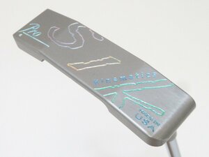 SIK GOLF PRO（プロ） ARMLOCK（アームロック）クランクネック　40インチ　パター