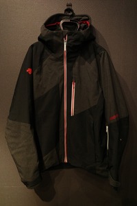 美品 デサント HEAT NAVI搭載/DWMMJK79 グレーxBLK 中綿 ジャケット