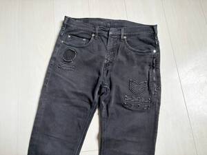 NEIL BARRETT ニールバレット デニム ワッペン装飾 USED加工 ミリタリー スキニーフィット ストレッチ 30 黒 military damage denim △1063