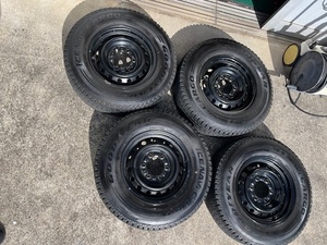 ６穴　PCD139.7　６J　15インチ　195/80R15　バリ山　ハイエース　4本セット　中古