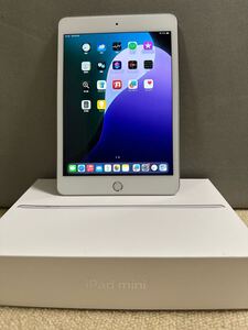 iPad mini 第5世代 256GB Wi-Fi Cellularモデル シルバー au利用制限◯ Apple