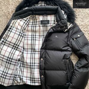 極美品●バーバリーブラックレーベル ダウンジャケット BURBERRY BLACK LABEL ホースロゴ刺繍 ノバチェック ファー ホワイトグース 高級感