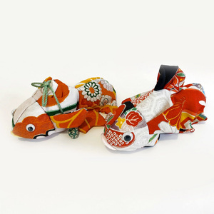 (SA) 手作り 正絹製 和風 金魚のぬいぐるみ レトロ着物 Hand Made Pure Silk Goldfish ハンドメイド 日本 stuffed toy traditional fabric