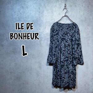 【ILE DE BONHEUR】(L)フレアーミニワンピース＊花柄＊総柄＊