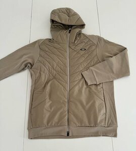 オークリー　ＯＡＫＬＥＹ　ＨＹＢＲＩＤ　ＰＵＦＦ　ＦＬＥＥＣＥ　７．０　ＦＯＡ４０６９１２　(ＲＹＥ)　ＸＬ