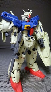 バンダイ　マスターグレード　RX-78 GP-01Fb　ガンダム試作1号機　フルバーニアン　中古完成品 MG