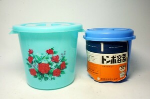 花柄＆無柄容器　水色＆ブルー！トンボ容器　レトロ　昭和　台所　蓋付き　バラ　料理