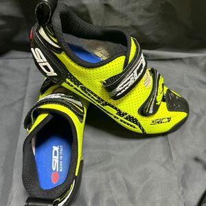 SIDI CT4 AIR T-4 CARBON COMPOS ビンディングシューズ 3つ穴 EUR43.5