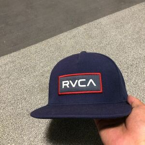 rvca キャップ　スナップバック　ネイビー