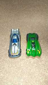 ホットウィールHot Wheelsレーシングカーレーサーカー2個セットミニカー2010年2011年マテル社